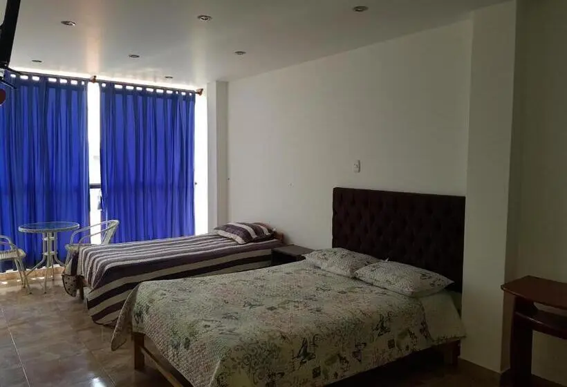 Economy Quadruple Room, Hospedaje Wankko