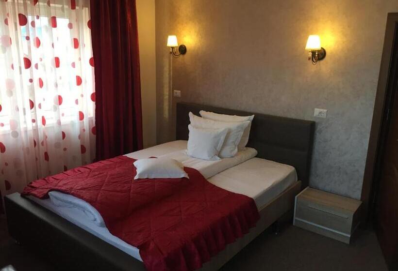 חדר סטנדרט, Pensiunea Flora