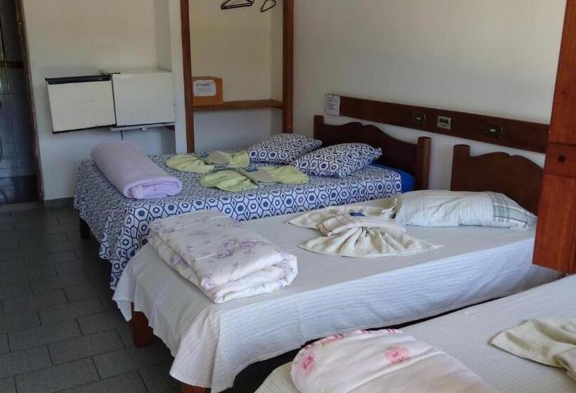 חדר סטנדרט לשלושה, Pousada Capitão