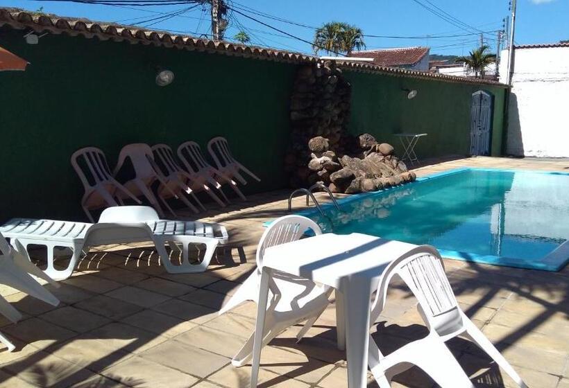 חדר סטנדרט לשלושה, Pousada Capitão