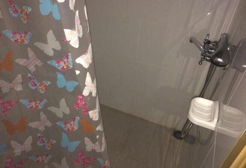 اتاق لوکس, Guesthouse On Zheleznodorozhnaya