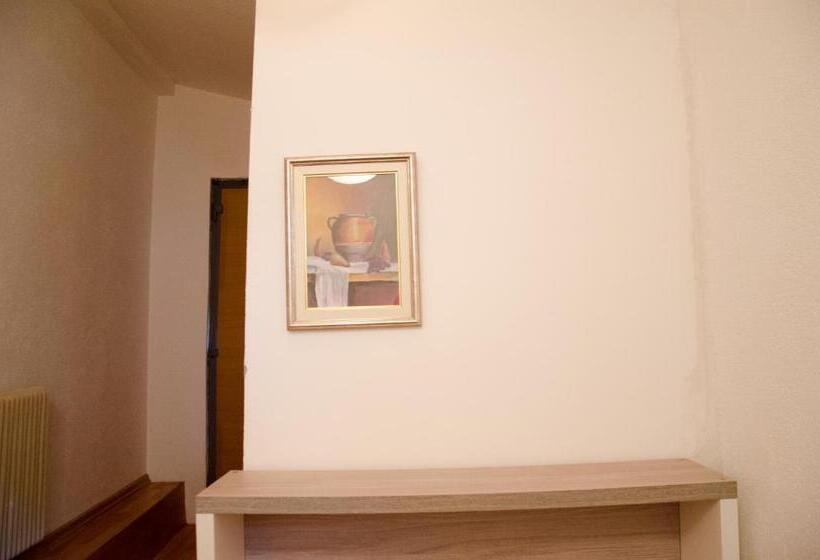 اتاق استاندارد, Guesthouse Unique