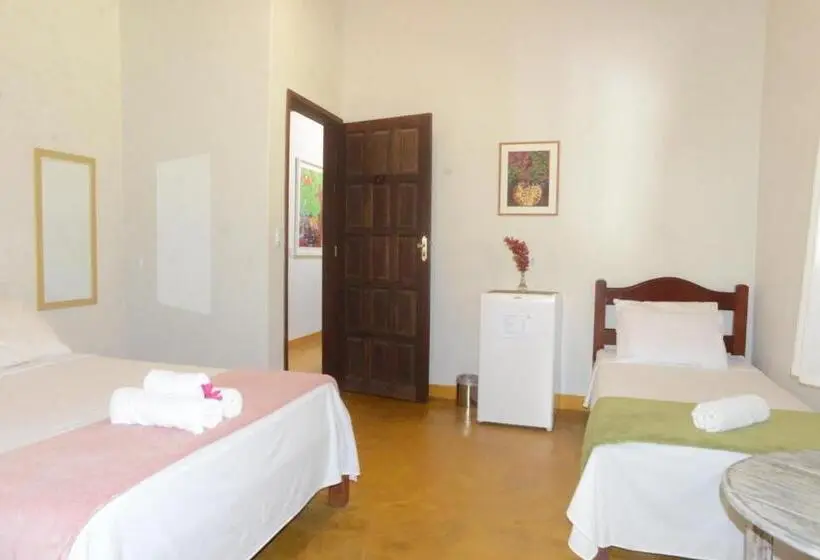 Perhehuone, Casa Franco Hospedaria