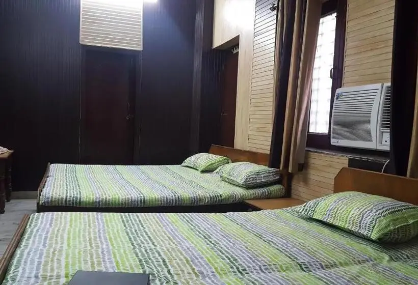 デラックスルーム, Gokul Guest House