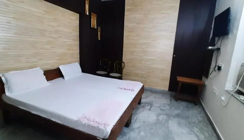 エコノミールーム, Gokul Guest House
