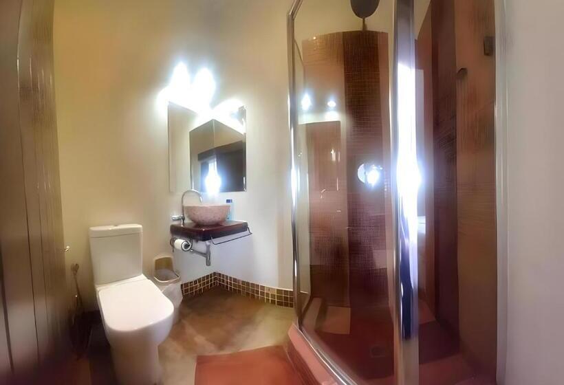 חדר סטנדרט לשלושה עם נוף לגינה, Kzn Park View Guest House