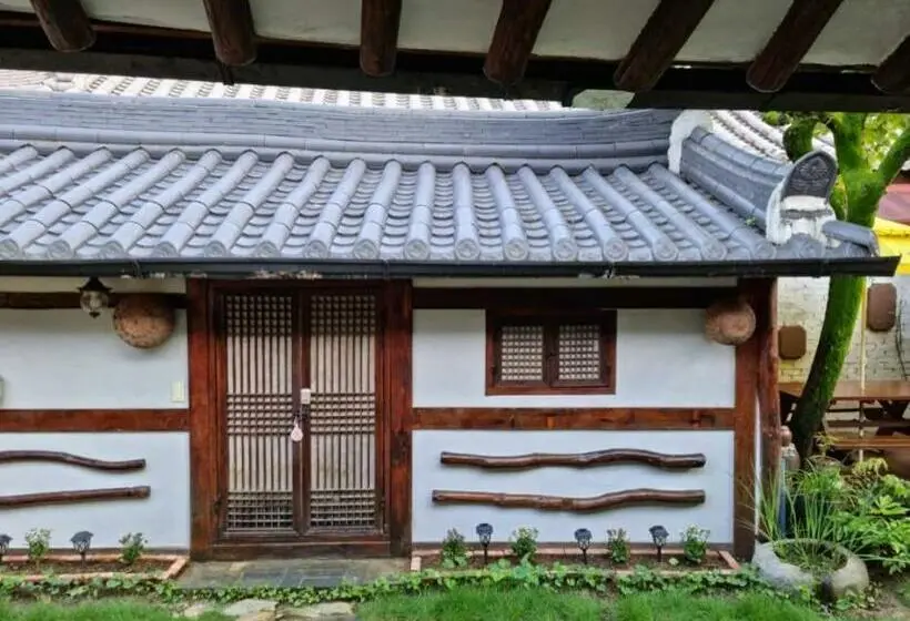 Perhehuone, Gohyundang