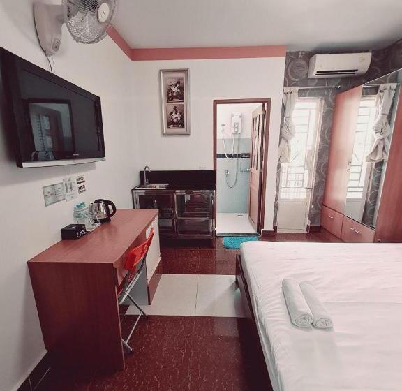 اتاق لوکس با بالکن, Soben Sensok Guesthouse