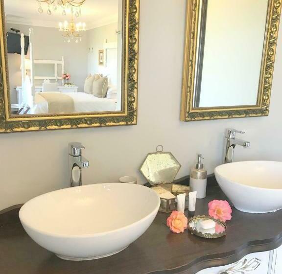 스탠다드 발코니 룸, A Kings View