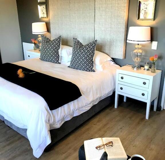 스탠다드 발코니 룸, A Kings View