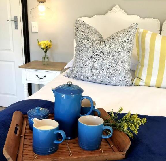 스탠다드 룸 가든 전망, A Kings View