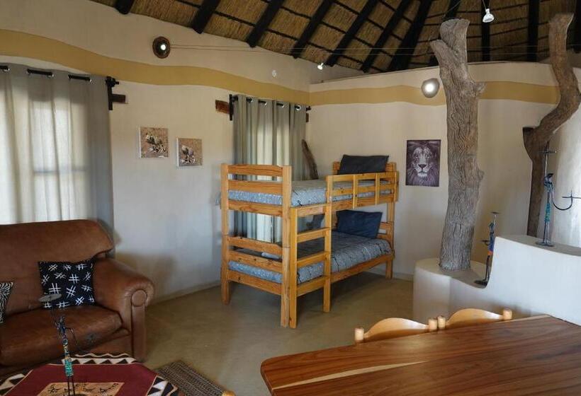 Suíte Familiar, Camp Mara