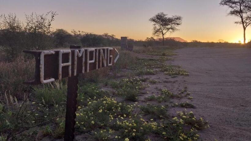 Tenda Padrão, Camp Mara