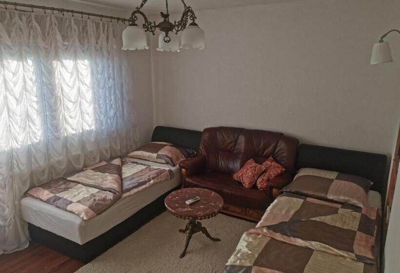 خانه 3 خوابه, House Leyla