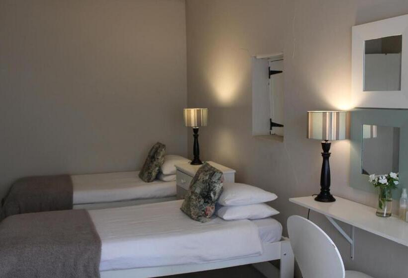 غرفة ديلوكس عائلية, The Calitz