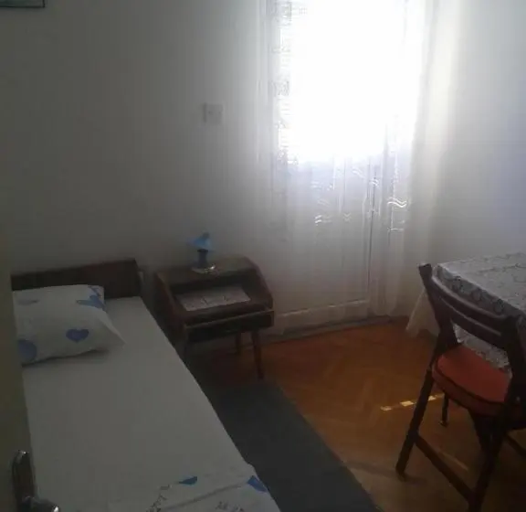 اتاق استاندارد یک تخته با بالکن, Guesthouse Lautasevic