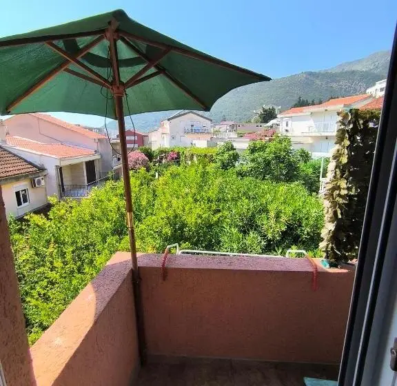اتاق لوکس با بالکن, Guesthouse Lautasevic