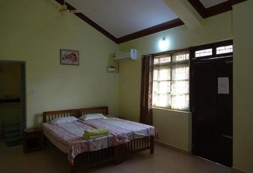 バルコニー付きデラックスルーム, Lobo S Guesthouse