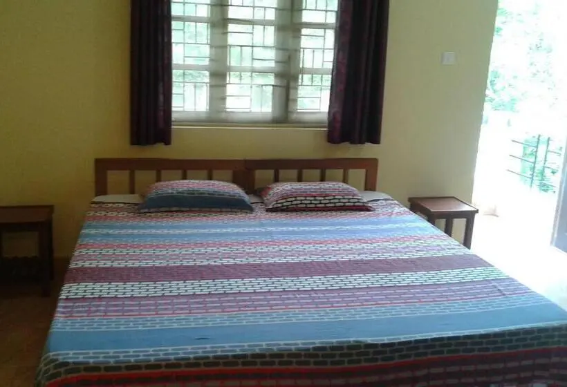 バルコニー付きデラックスルーム, Lobo S Guesthouse