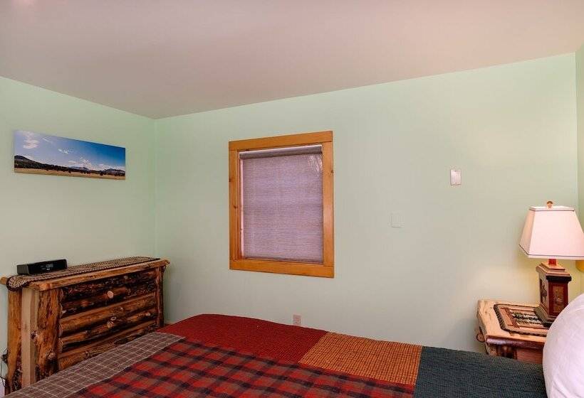 غرفة قياسية, Cobble Mountain Lodge