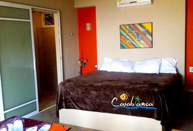 סטודיו סטנדרטי נוף לים, Casablanca Guest House   Adults Only   Starlink Internet!