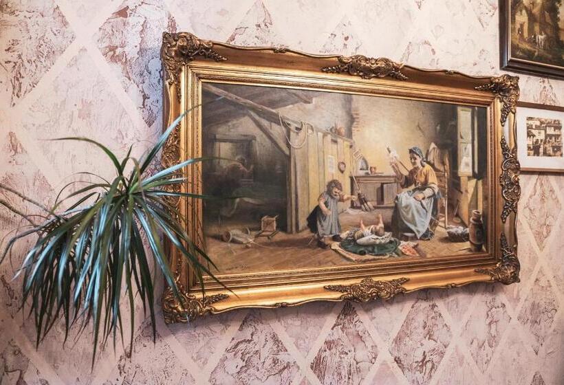 اتاق استاندارد با سرویس بهداشتی مشترک, Guest House Malkia Inter