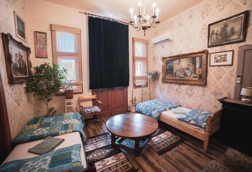 غرفة قياسية حمام مشترك, Guest House Malkia Inter