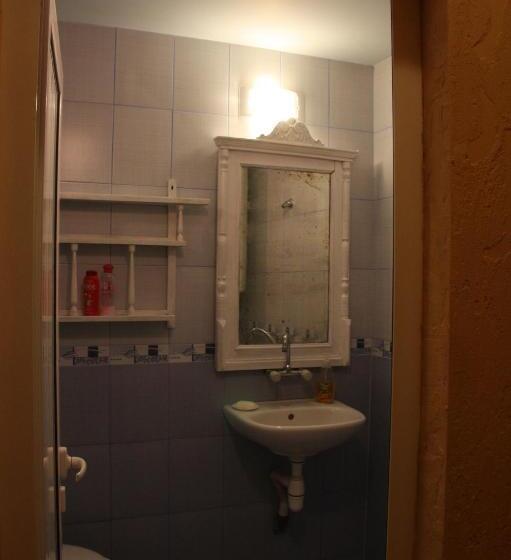 غرفة قياسية ثلاثية حمام مشترك, Guest House Malkia Inter