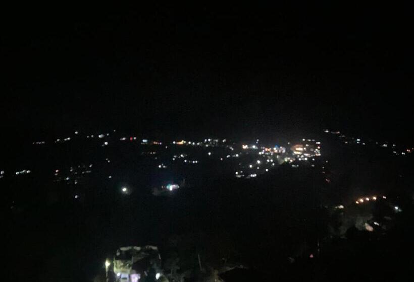 غرفة ديلوكس مطلة على البحيرة, Lakshan View Resort