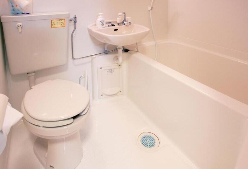 חדר סטנדרט לשלושה, Uminchuno Yado