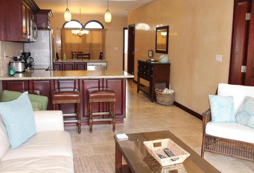 آپارتمان 1 خوابه با چشمانداز استخر, The Meridian At Lighthouse Point