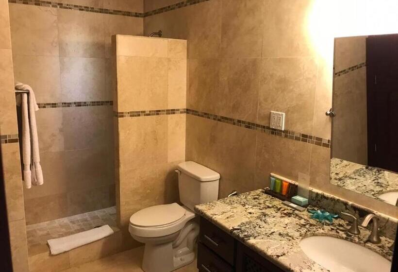 آپارتمان 2 خوابه, The Meridian At Lighthouse Point