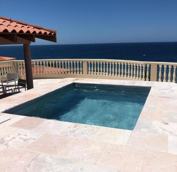 1 Bedroom Penthouse Apartment, The Meridian At Lighthouse Point