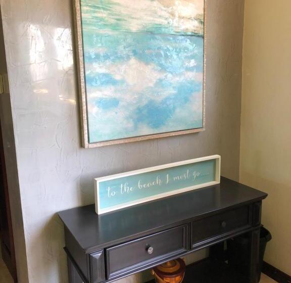 1 Bedroom Penthouse Apartment, The Meridian At Lighthouse Point