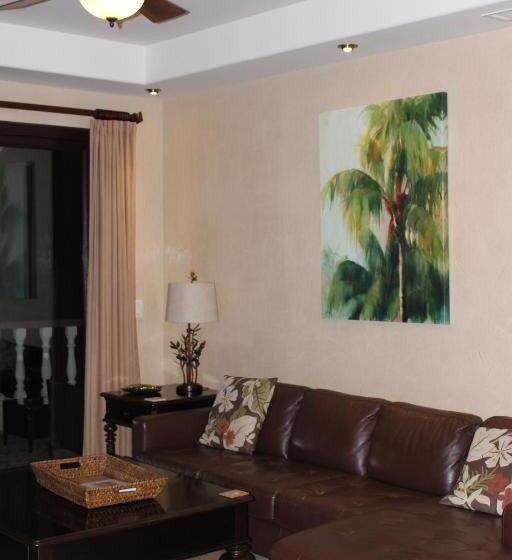 ویلای 1 خوابه, The Meridian At Lighthouse Point