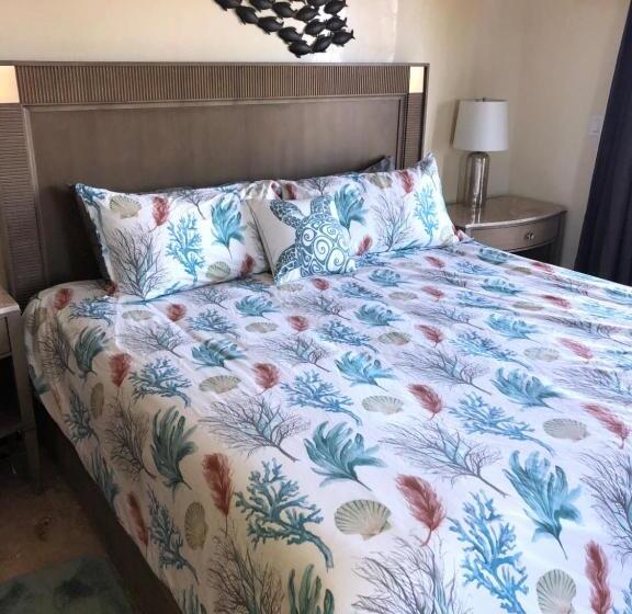 1 Bedroom Penthouse Apartment, The Meridian At Lighthouse Point