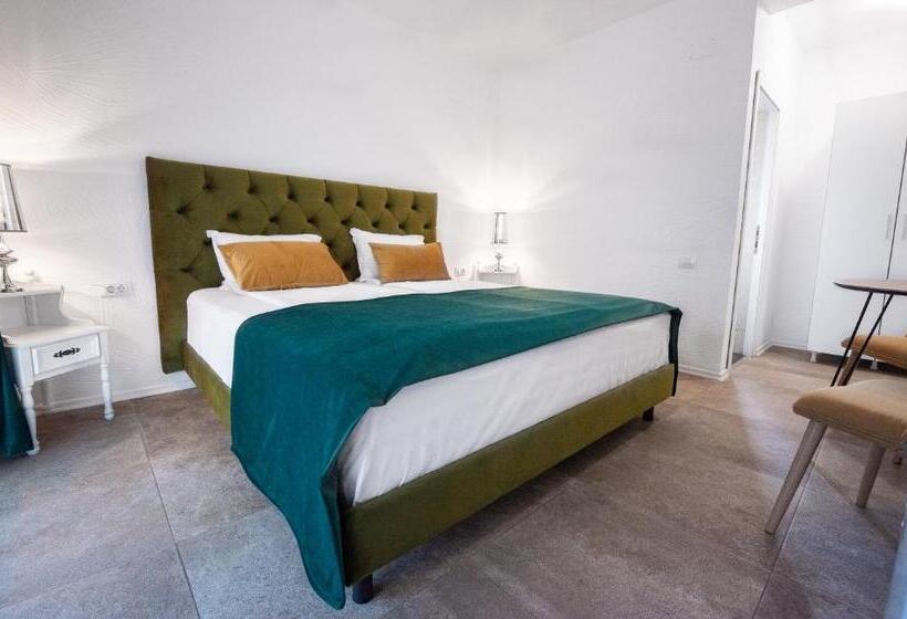 غرفة قياسية مزوَّدة بشُرفة, Artelier Vama Veche