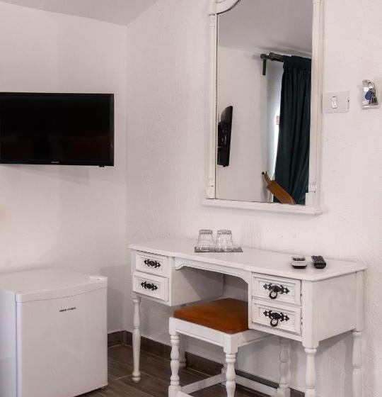 اتاق استاندارد, Artelier Vama Veche