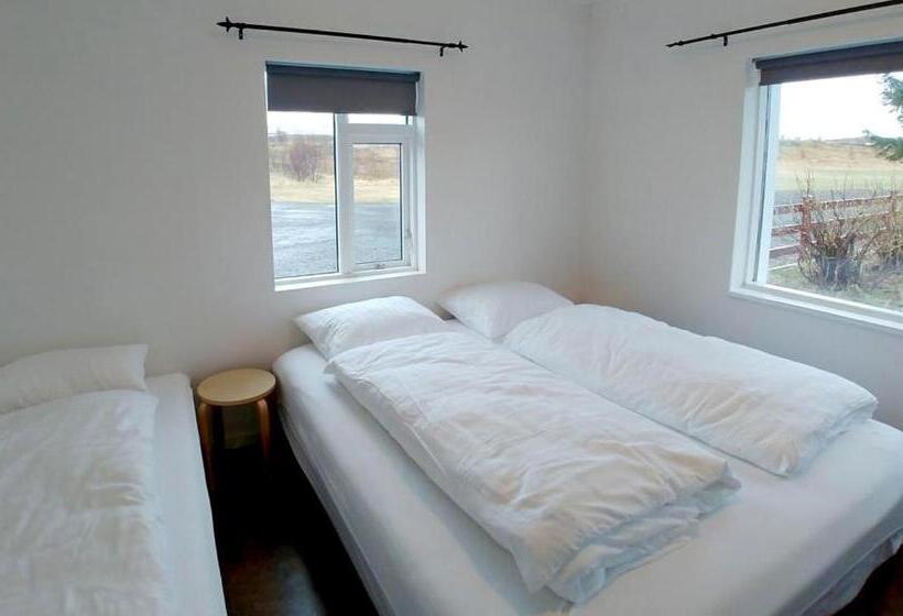 بانگلوی استاندارد, Finnstaðir