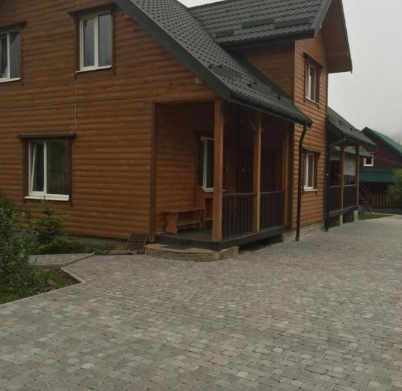 کلبه ییلاقی, сонячні карпати