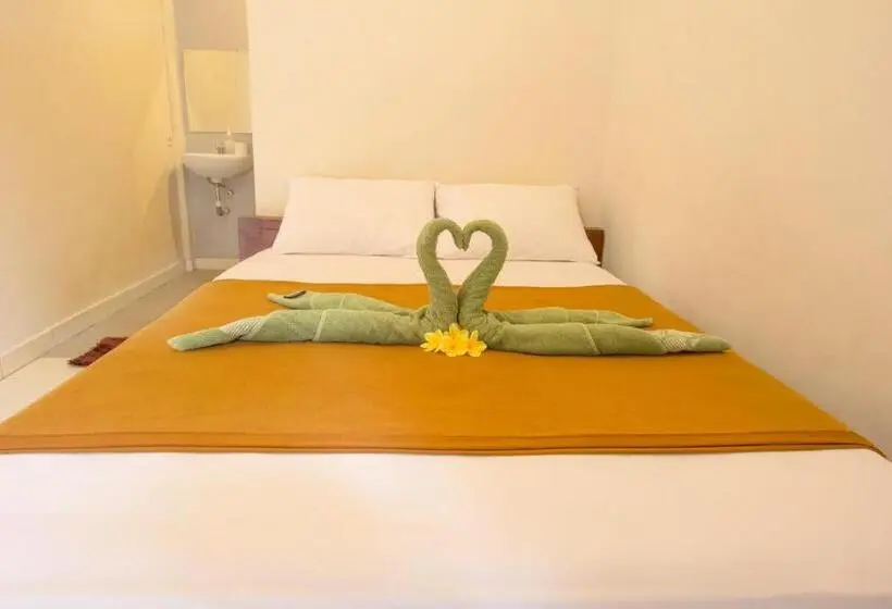 エコノミールーム, Putra Dadi Guest House