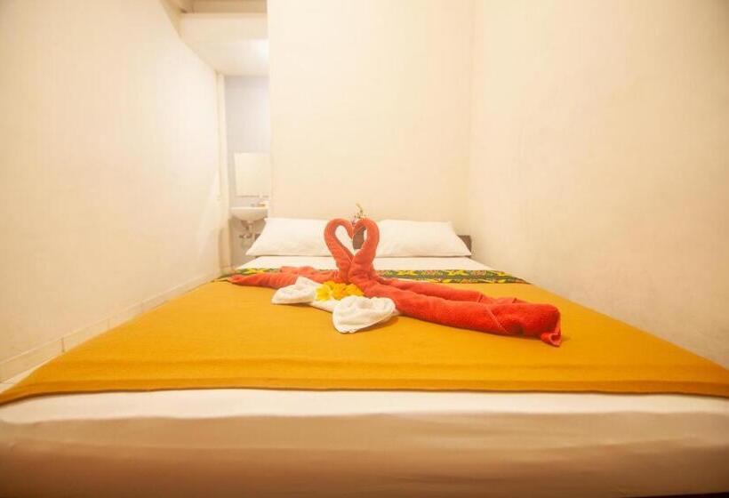 スタンダードルーム, Putra Dadi Guest House