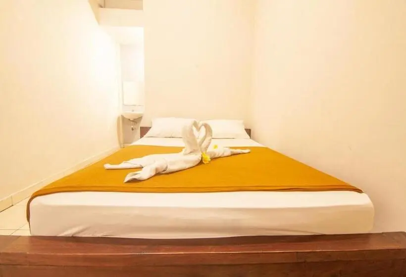スタンダードルーム, Putra Dadi Guest House