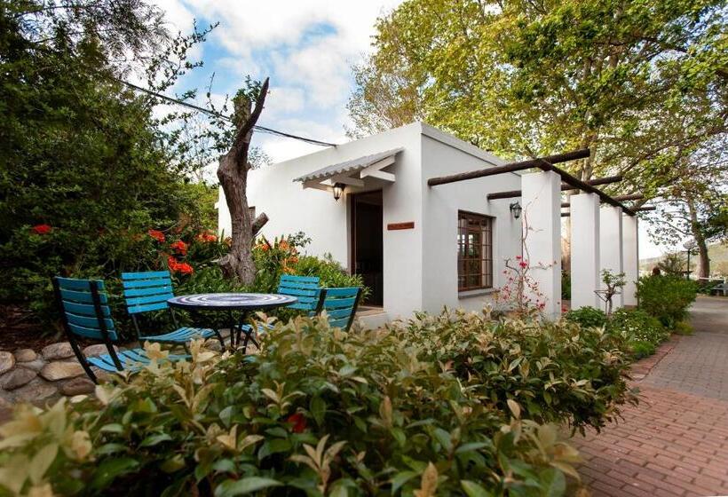 スタンダードトリプルルーム, Summerhill Guest Farm