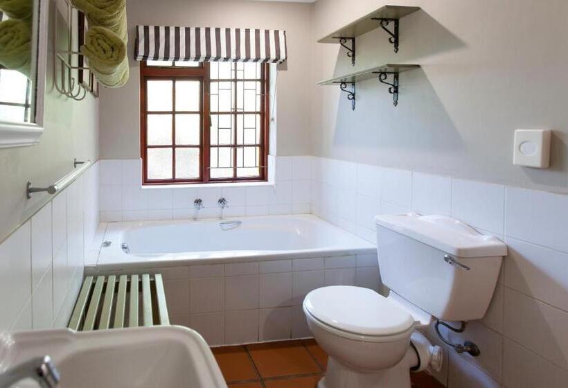 ファミリールーム, Summerhill Guest Farm