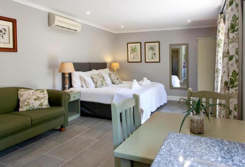 スタンダードバンガロー, Summerhill Guest Farm