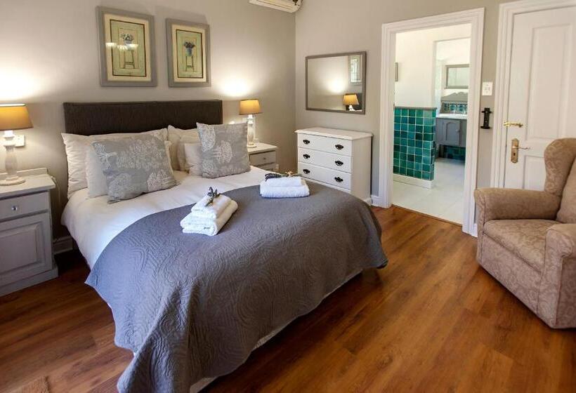 Номер Стандарт, Summerhill Guest Farm