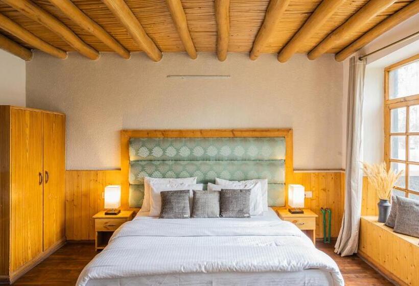 غرفة قياسية سرير كينج, The Silk Route Ladakh