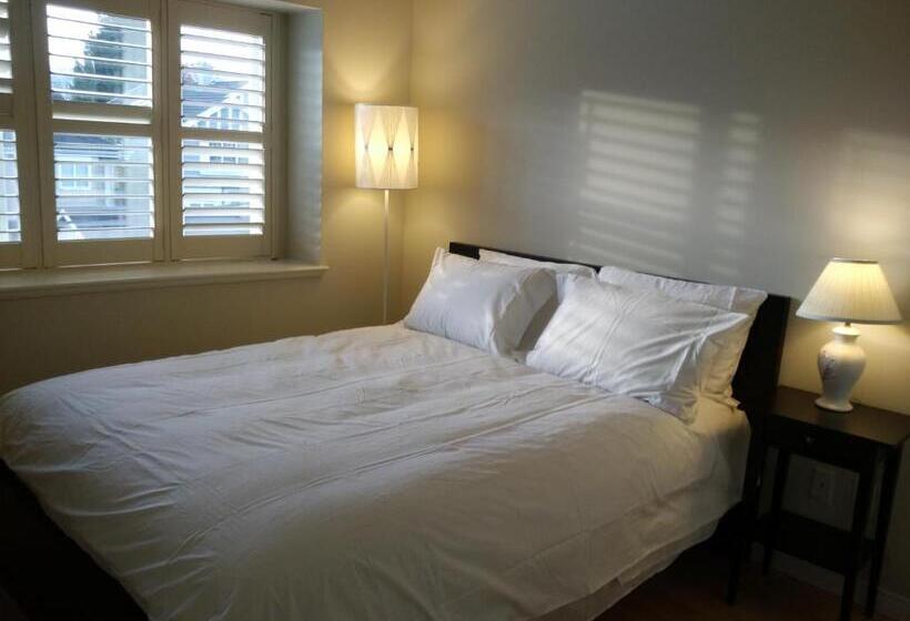 バス共有のスタンダードルーム, Marpole Guest House