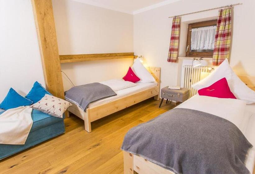 1 Bedroom Apartment Mountain View, Alp Chalet